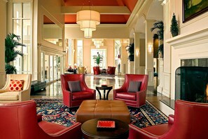 Lobby lounge