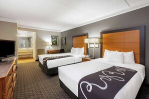 Individually decorated, individually furnished, desk, laptop workspace - Super 8 by Wyndham The Woodlands North (Shenandoah)