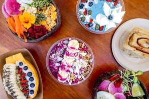 Daily buffet breakfast (USD 58.98 per person)