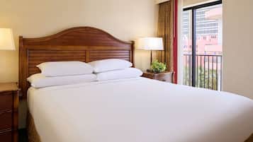 Premium bedding, in-room safe, desk, blackout curtains