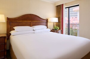 Premium bedding, in-room safe, desk, blackout curtains