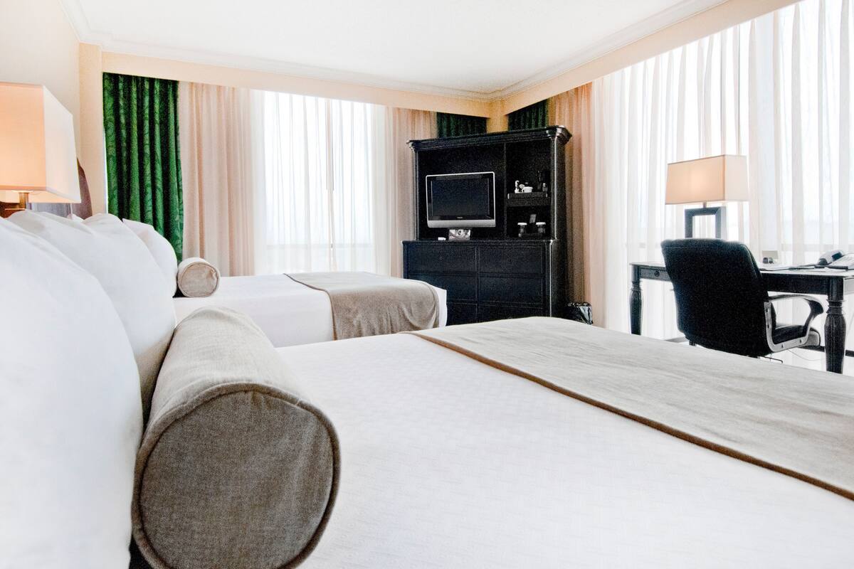 In-room safe, desk, laptop workspace, iron/ironing board