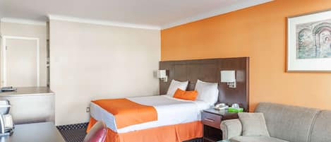 Premium bedding, Select Comfort beds, desk, laptop workspace