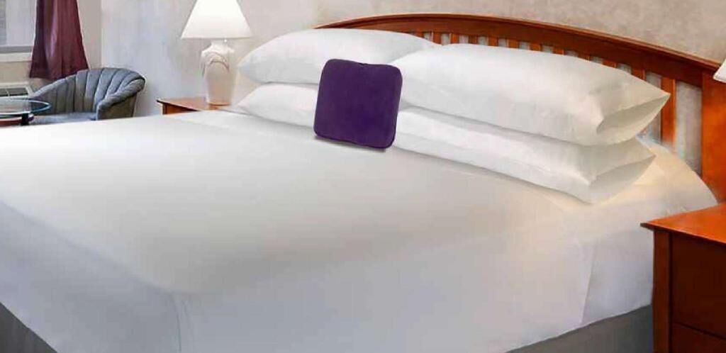 Premium bedding, Select Comfort beds, desk, laptop workspace