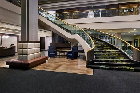 Sheraton Hamilton Hotel - Image 10