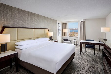 Sheraton Hamilton Hotel - Image 55