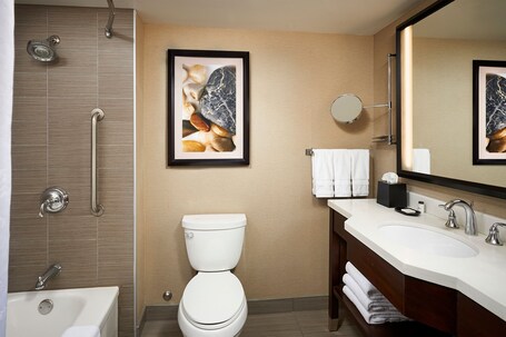 Sheraton Hamilton Hotel - Image 72