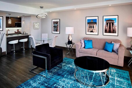 Sheraton Hamilton Hotel - Image 31