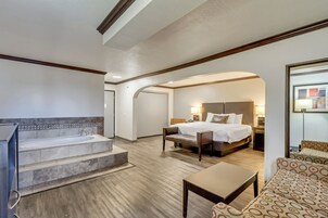 Premium bedding, individually decorated, individually furnished, desk