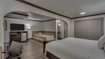 Suite, 1 cama King size, para no fumadores | Ropa de cama de alta calidad y decoración personalizada