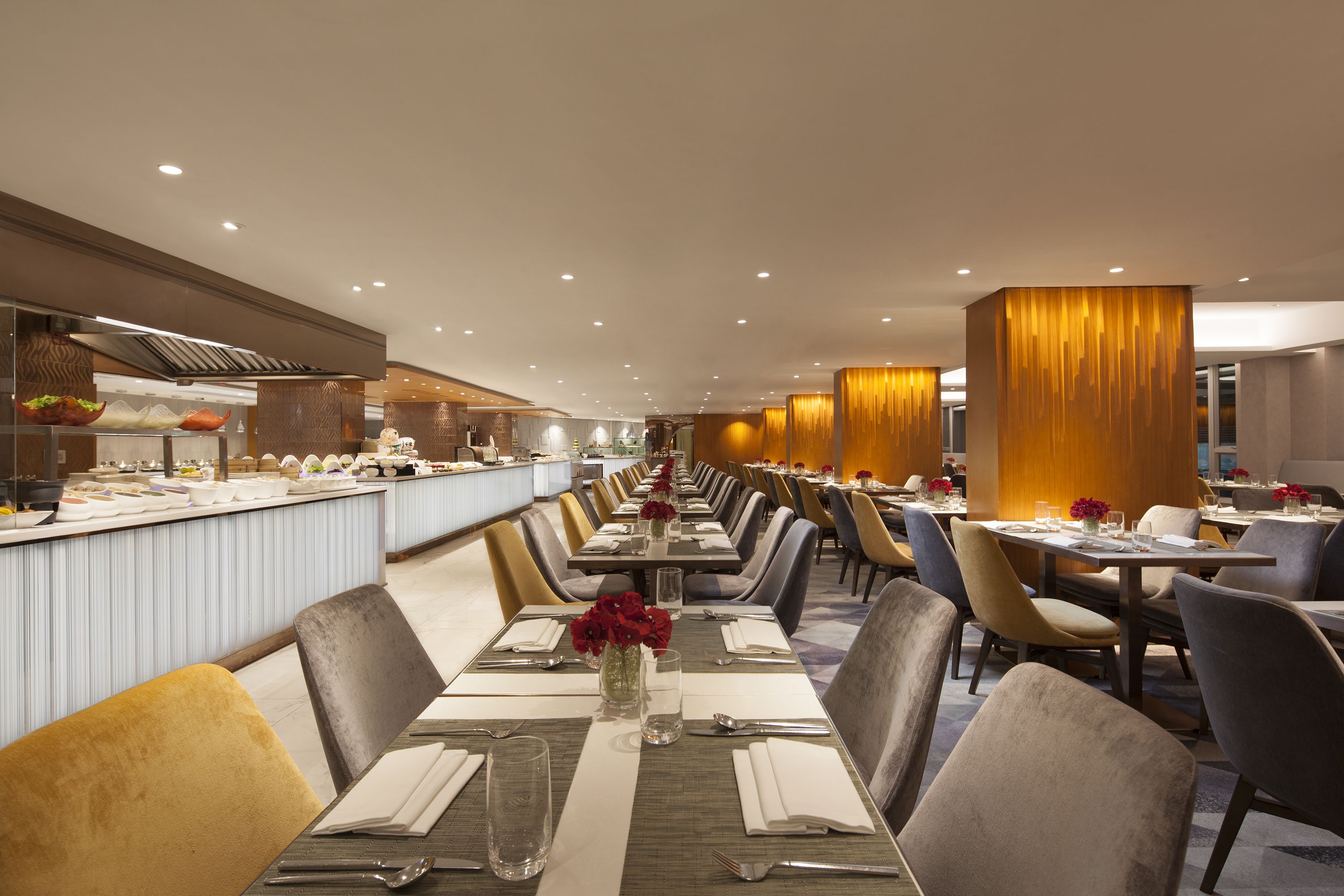 daily buffet breakfast (hkd 108.9 per person)