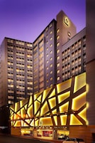 Façade de l’hébergement - soirée/nuit