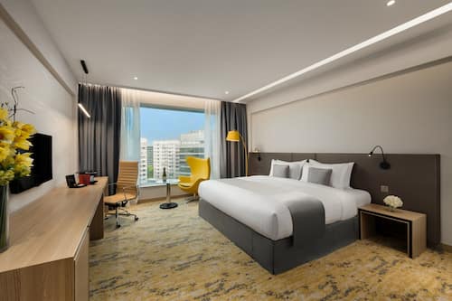 Chambre « Premier », 1 très grand lit | Vue de la chambre