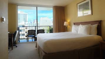 Superior Room, 1 King Bed with Sofa bed | 1 bedroom, in-room safe, desk, laptop workspace