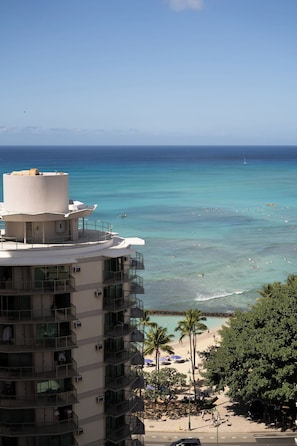 Beach/ocean view - Waikiki Resort Hotel (Honolulu)