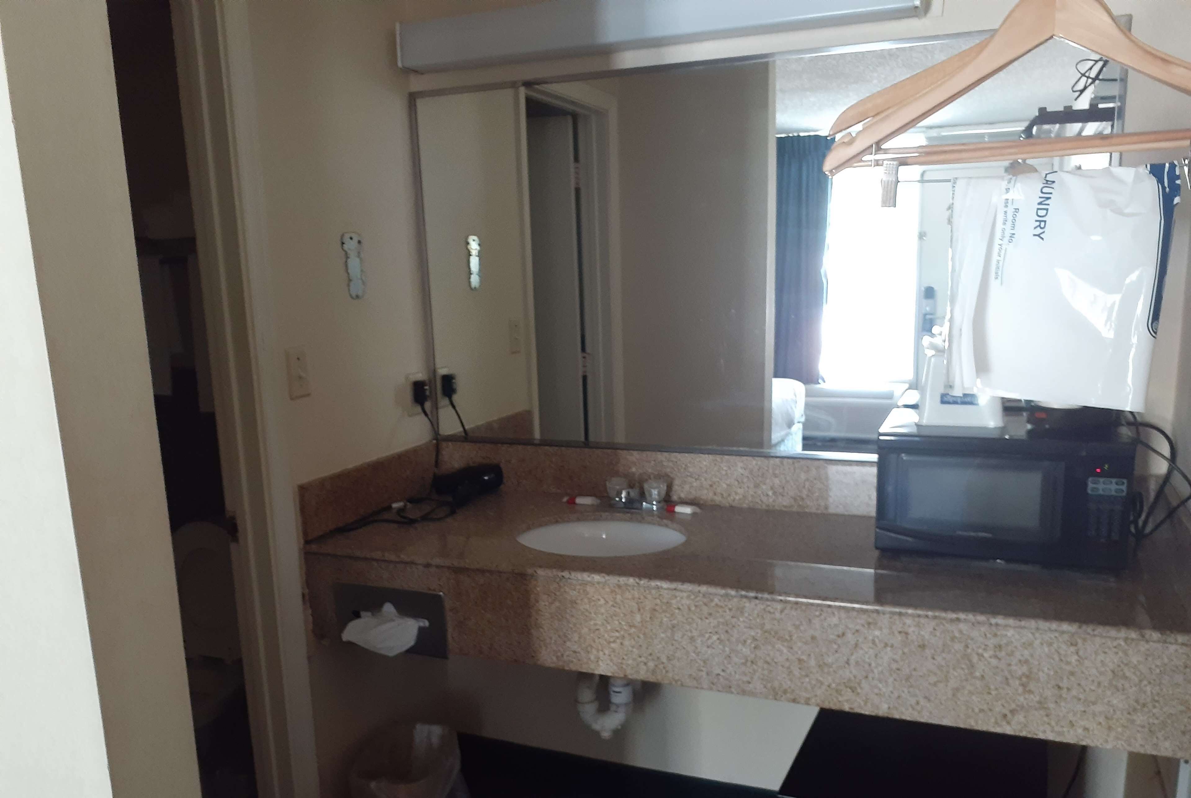 Foto - Travelodge by Wyndham Virginia Beach Bay Beach