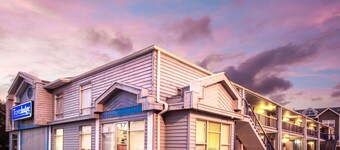 Travelodge by Wyndham Virginia Beach Bay Beach