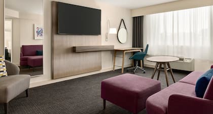 Crowne Plaza: Philadelphia - King of Prussia by IHG