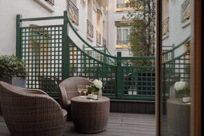 Junior Suite, Terrace (Avenue Terrasse) | View from room