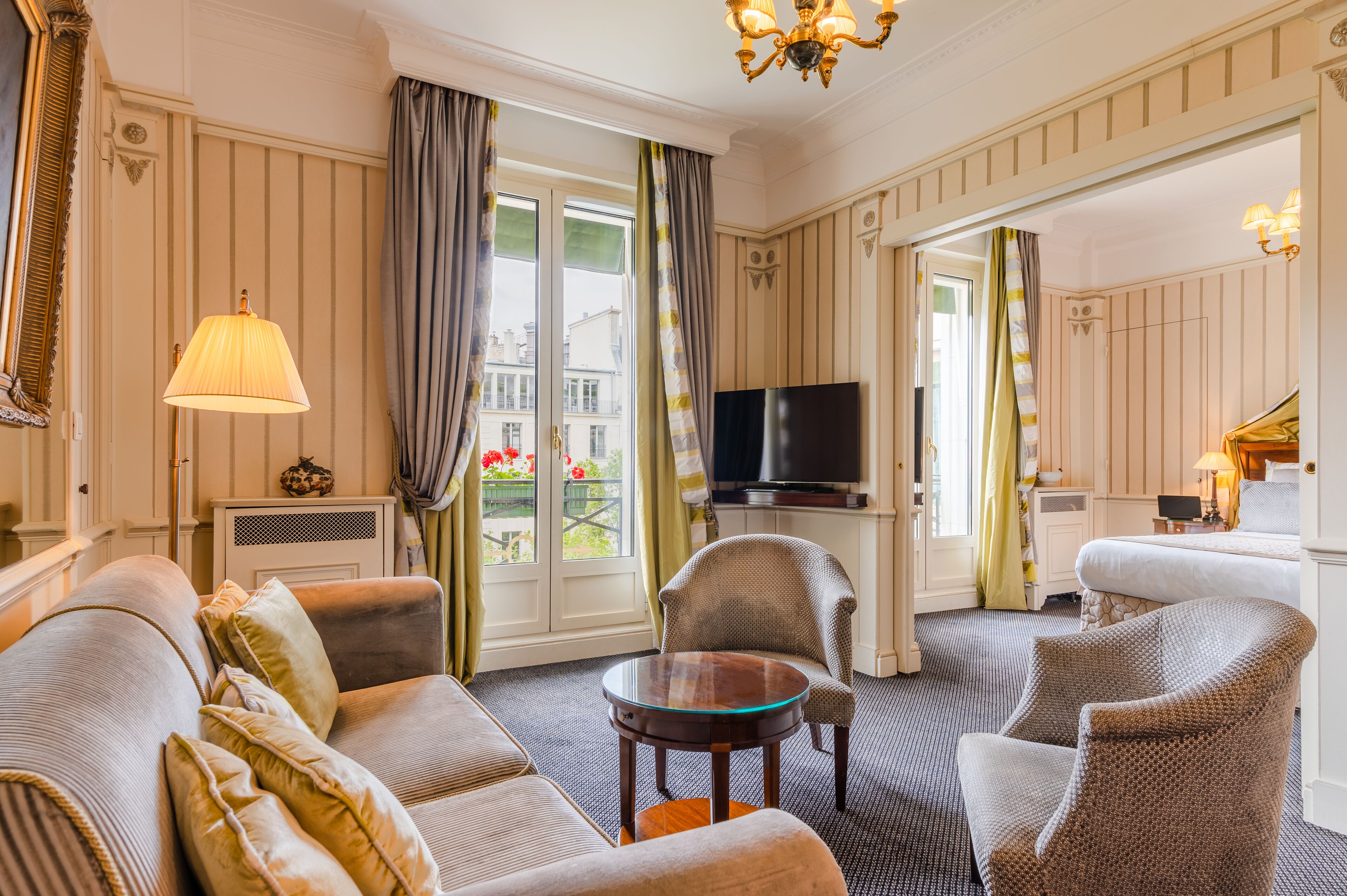suite (avenue tour eiffel) | 1 bedroom, premium bedding, free minibar, in-room safe