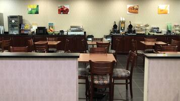 Free daily continental breakfast