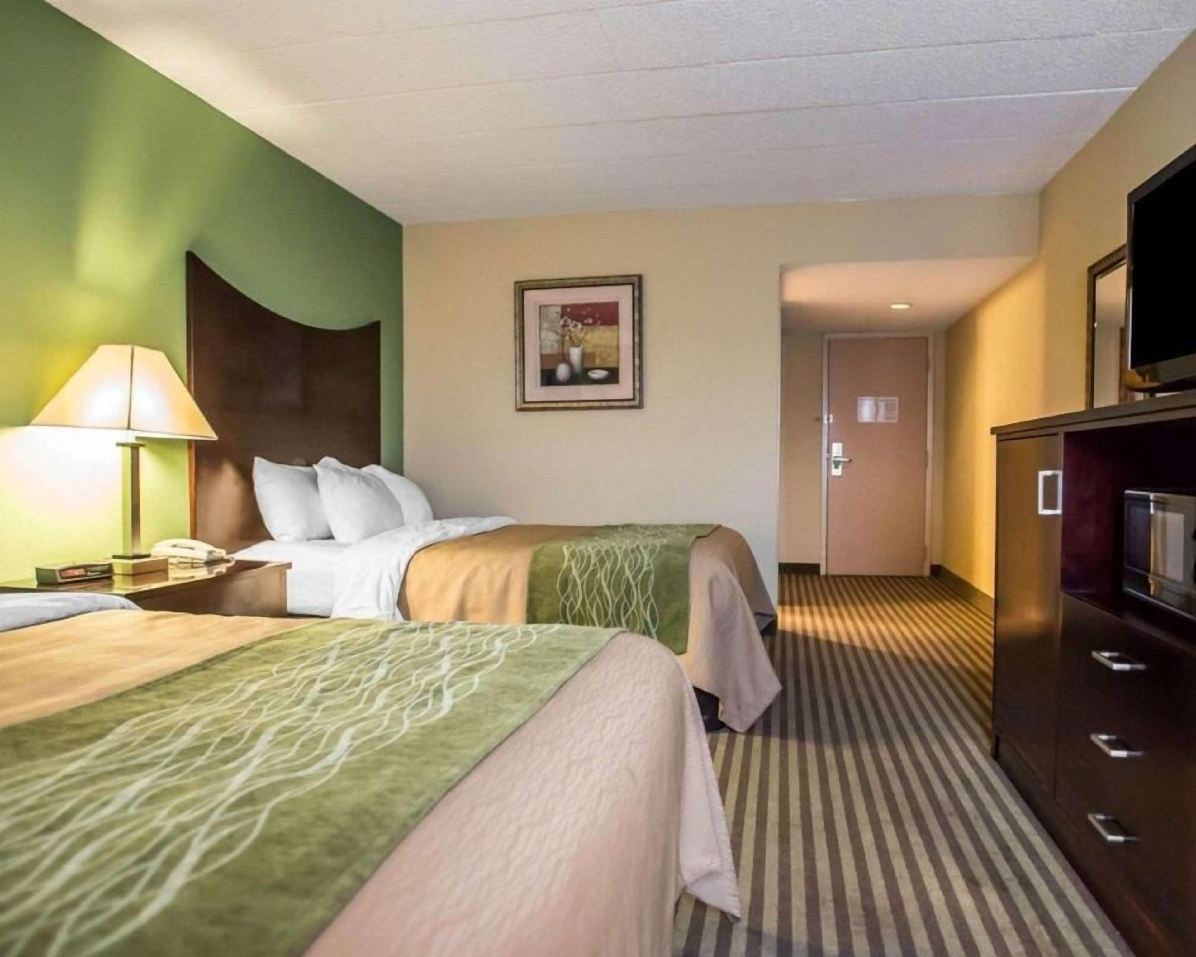 In-room safe, desk, blackout drapes, iron/ironing board