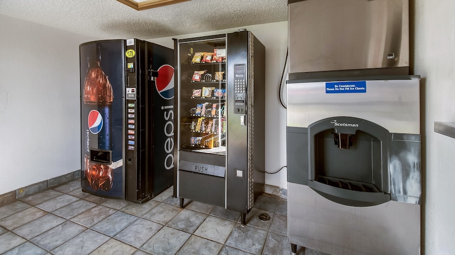 Motel 6 Grove City, OH