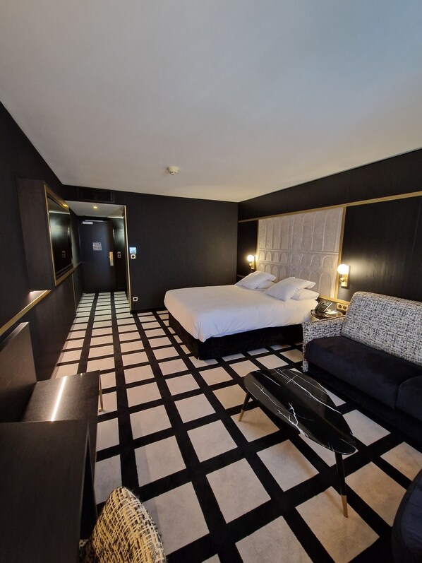 Deluxe Room, 1 Double Bed with Sofa bed