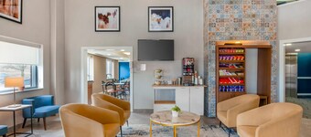 Quality Suites Whitby