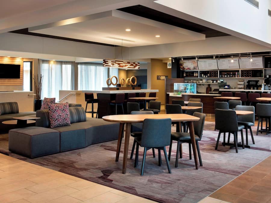 Breakfast and dinner served, American cuisine