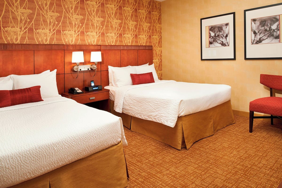 Suite, 1 Bedroom, Courtyard View