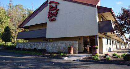 Red Roof Inn St Clairsville - Wheeling West