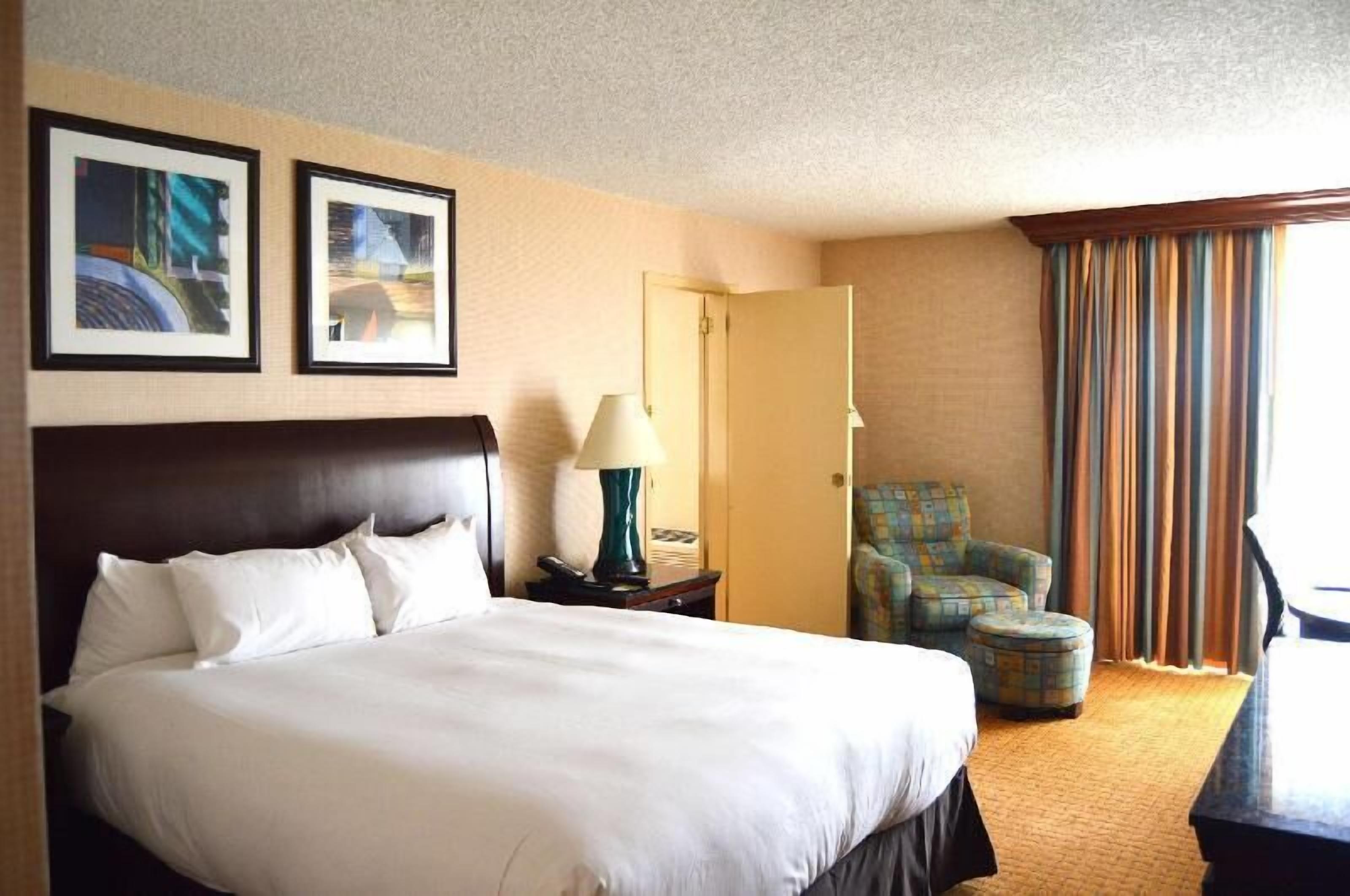 In-room safe, desk, laptop workspace, blackout curtains