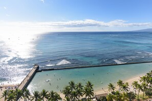 Surfing/boogie boarding - Park Shore Waikiki (Honolulu)