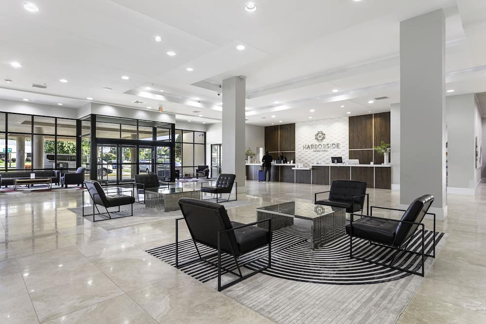 Harborside Hotel