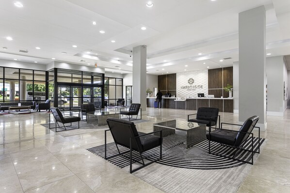 Reception - Harborside Hotel (Oxon Hill)