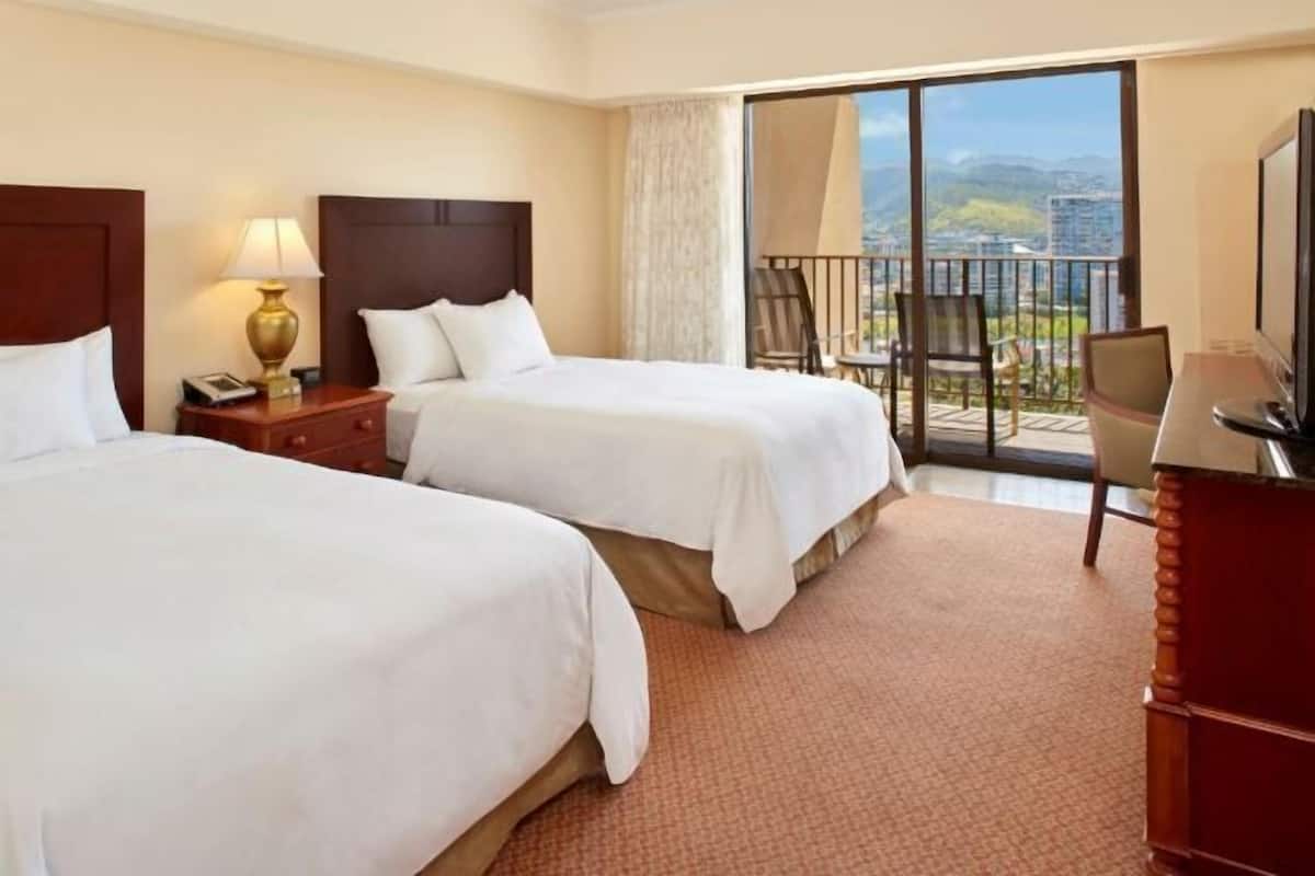 1 bedroom, premium bedding, in-room safe, desk