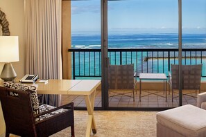Room, 2 Double Beds, Oceanfront (Ali'i Tower, Private check-in) - Hilton Hawaiian Village Waikiki Beach Resort (Honolulu)