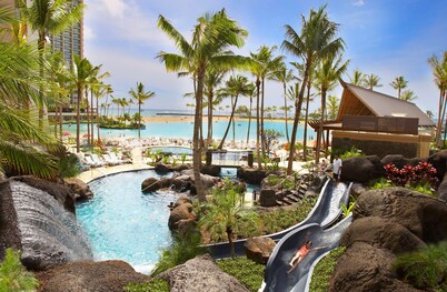 Hilton Hawaiian Village Waikiki Beach Resort
