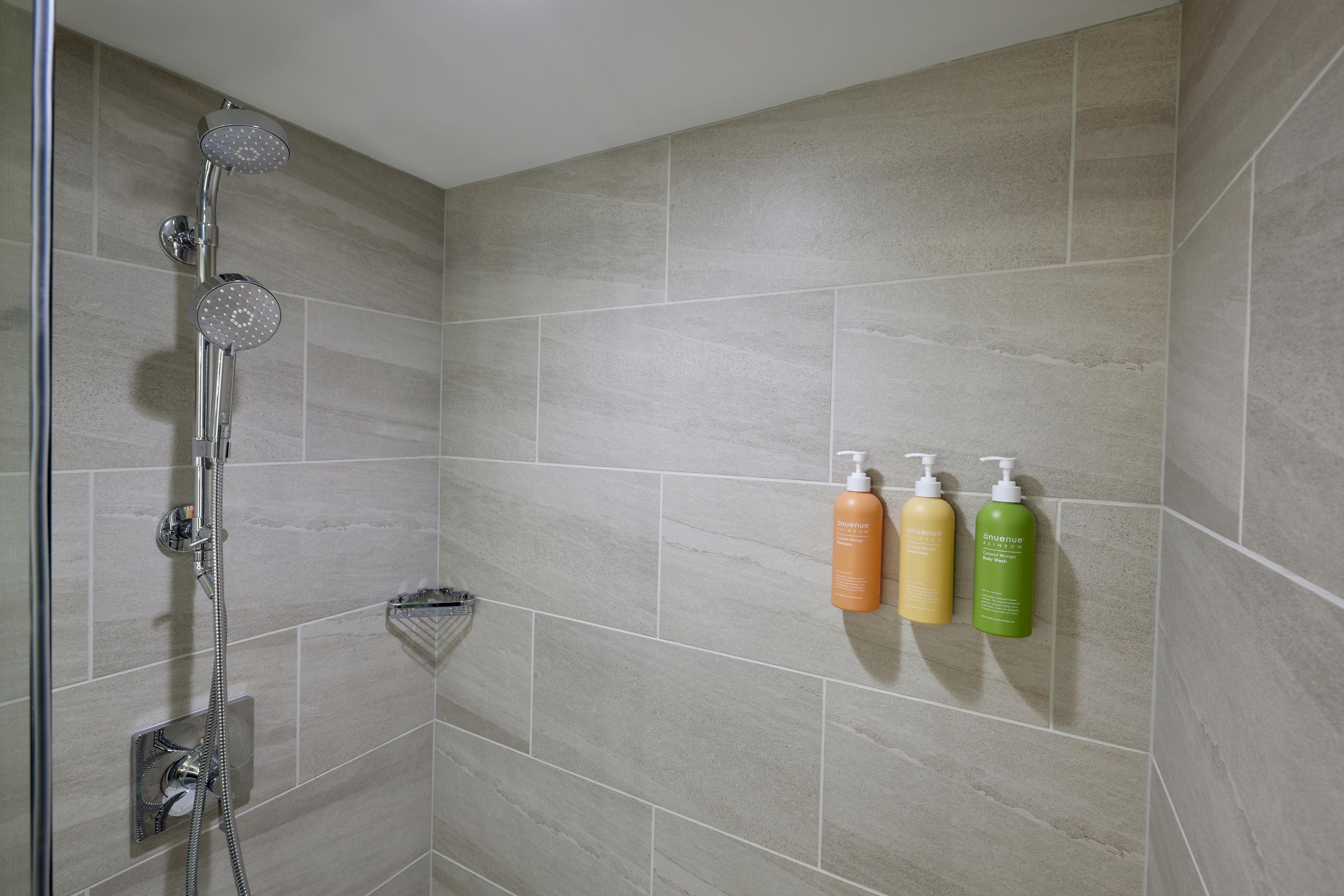 Dusche im Bad