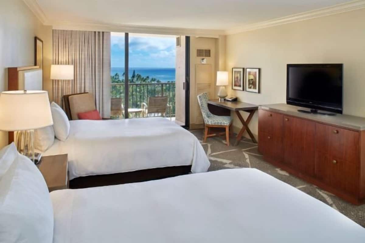 1 bedroom, premium bedding, in-room safe, desk