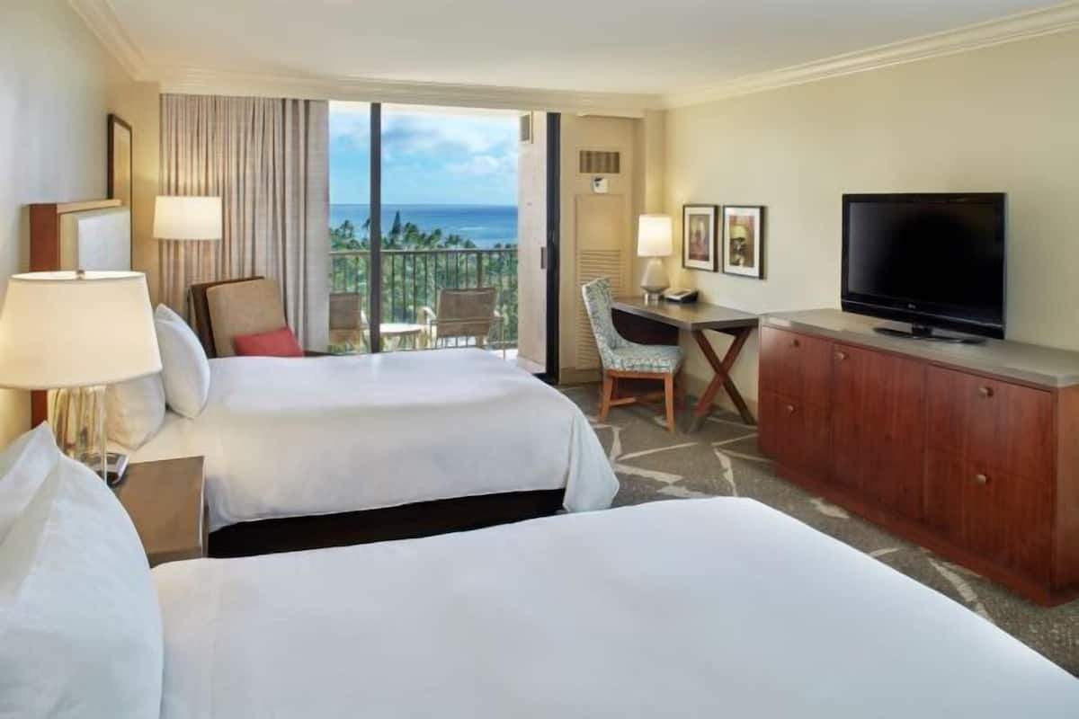 1 bedroom, premium bedding, in-room safe, desk