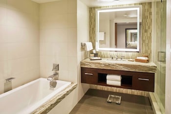 Designer toiletries, hair dryer, towels at Hilton Hawaiian Village Waikiki Beach Resort