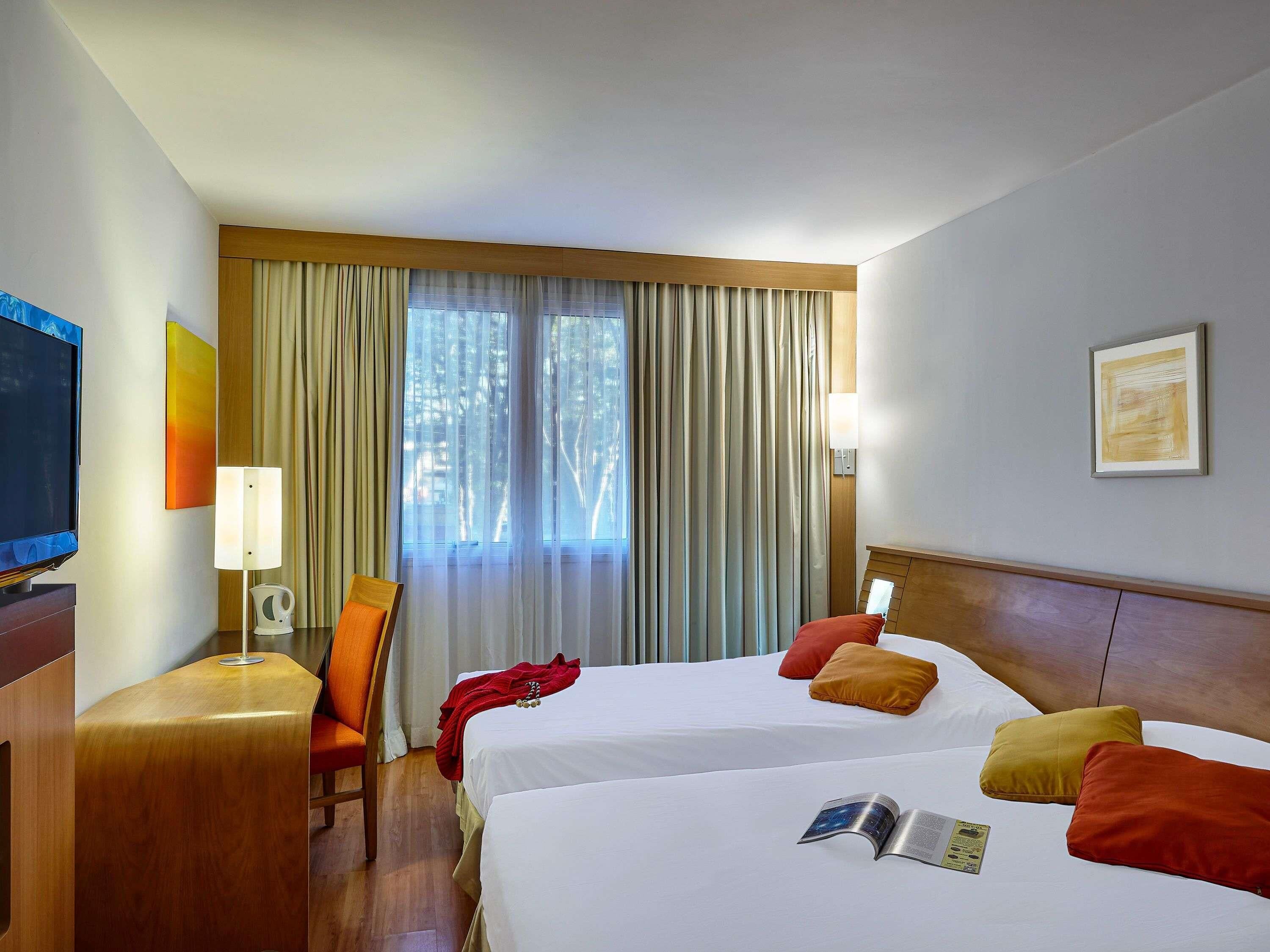 Minibar, in-room safe, desk, blackout curtains