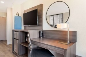 Premium bedding, iron/ironing board, bed sheets