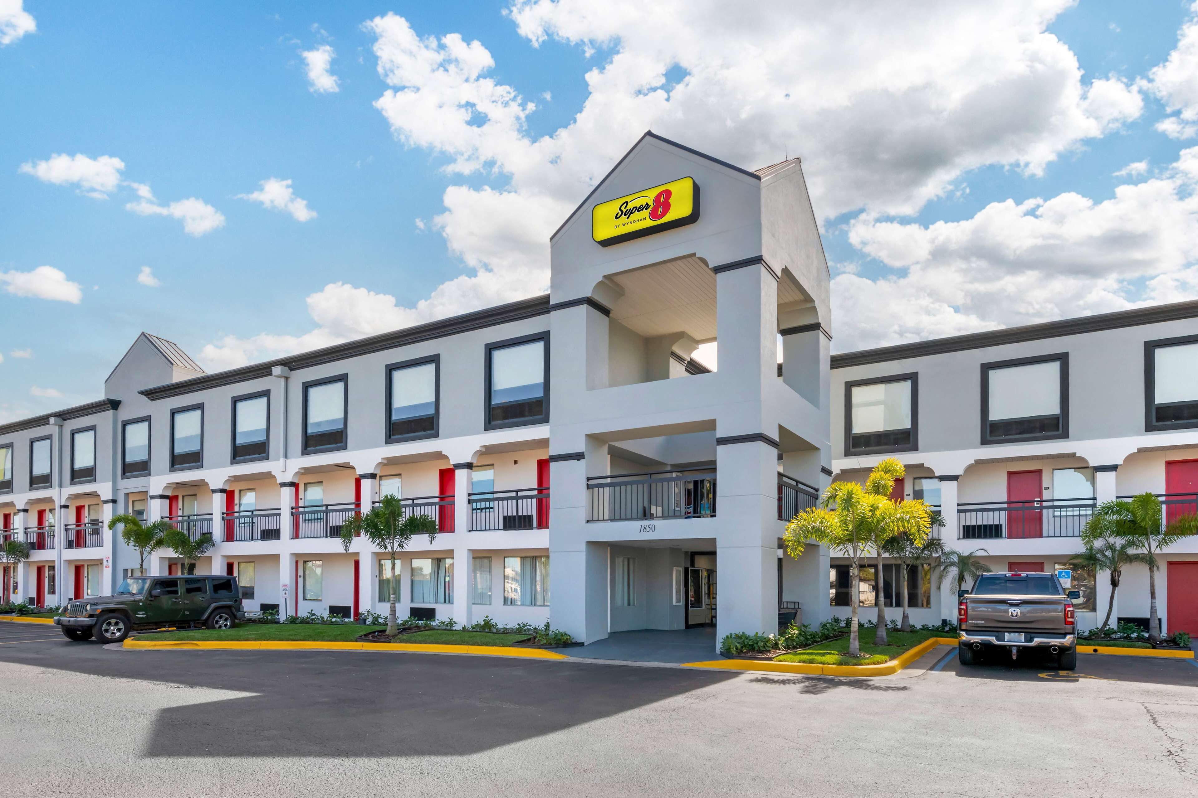 Foto - Super 8 by Wyndham Orlando Near Florida Mall