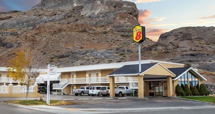 Super 8 by Wyndham Wendover