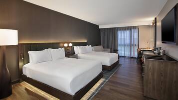 Premium bedding, down comforters, in-room safe, blackout drapes