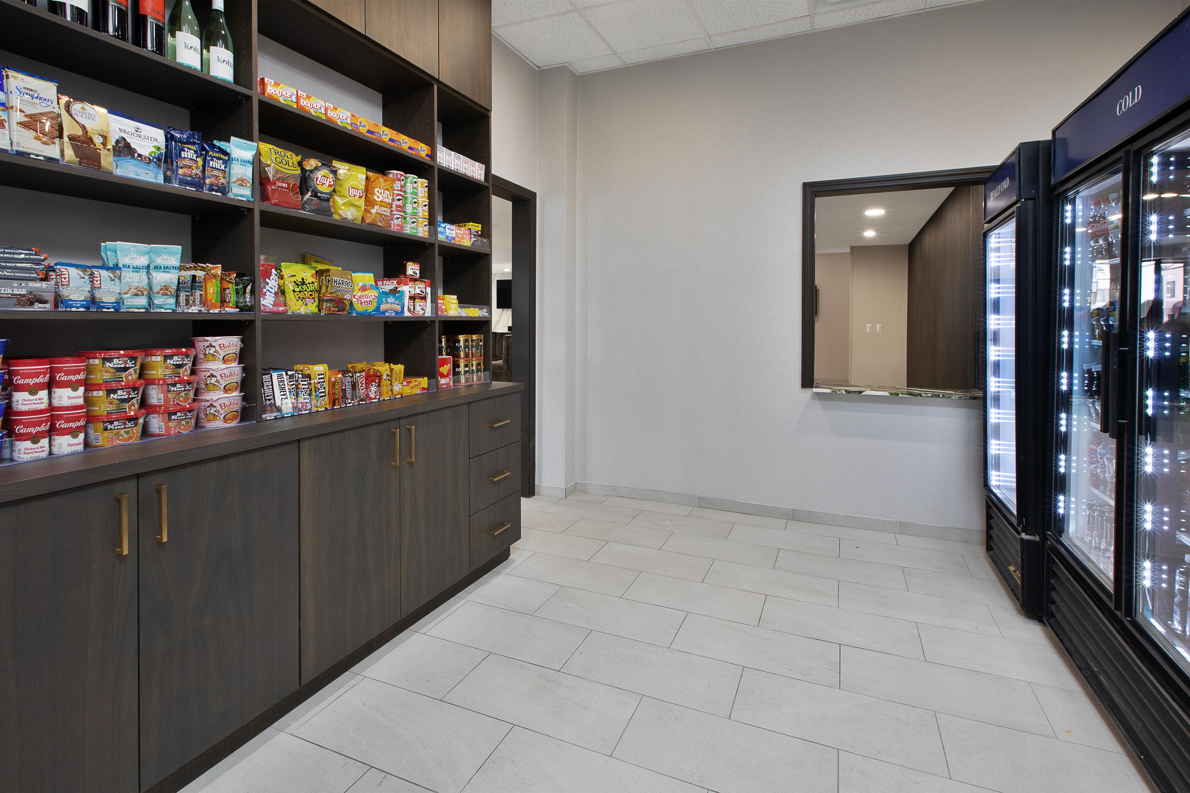 Snack bar