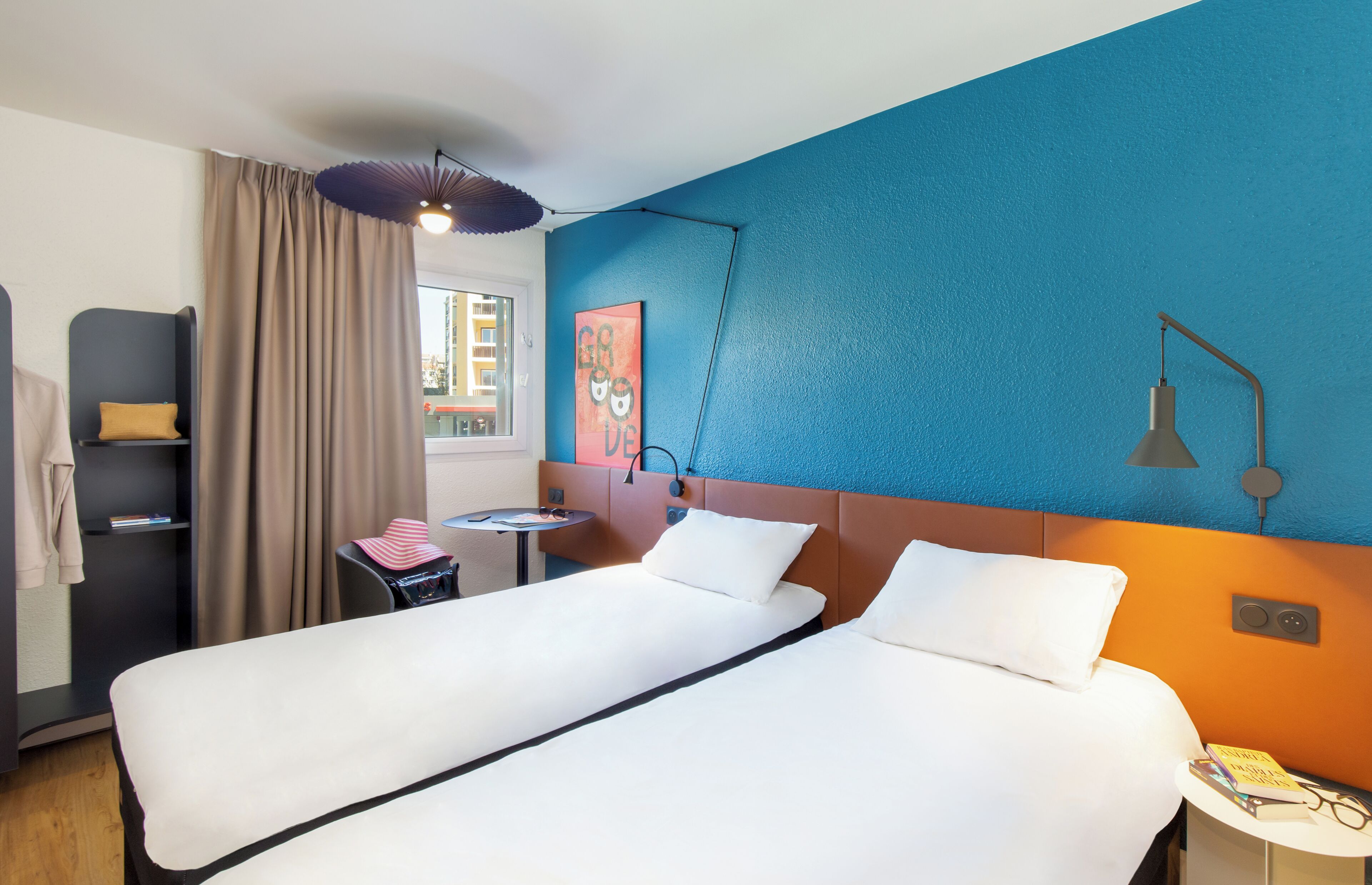 ห้องสแตนดาร์ด, เตียงเดี่ยว 2 เตียง | ตู้นิรภัยในห้องพัก, โต๊ะทำงาน, ห้องเก็บเสียง, Wi-Fi ฟรี